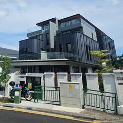 Parry Avenue (D19), Semi-Detached #557393271